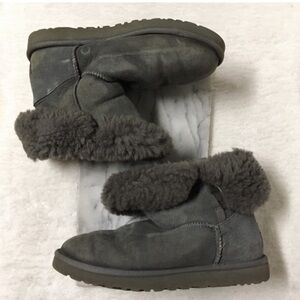 UGG Women's Charcoal Shearling Boots